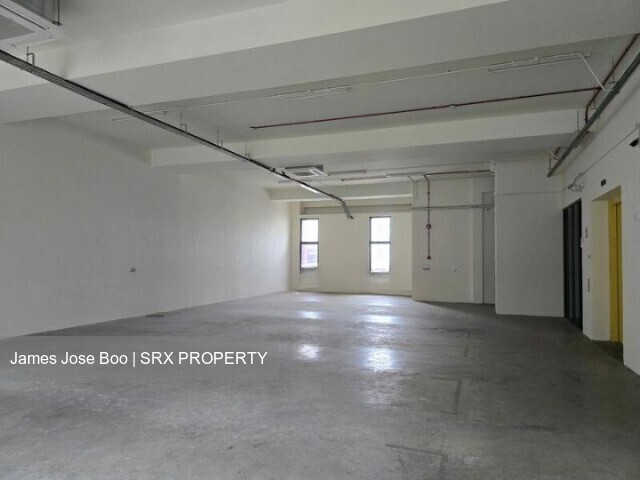Cheap Kaki Bukit B2 | Level 2 warehouse | high ceiling (D14), Factory #530799091